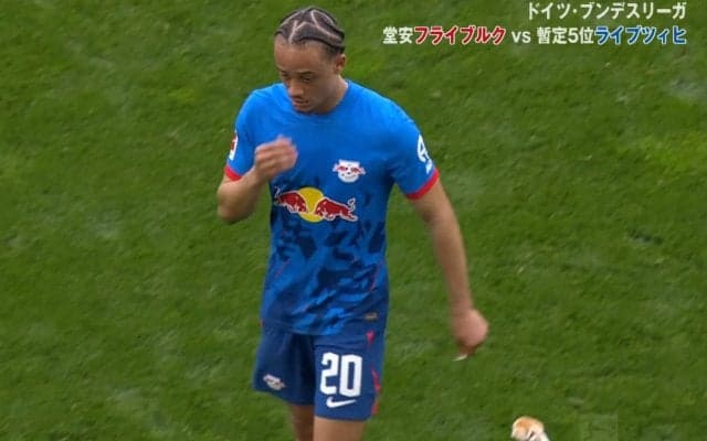 「最低です」元日本代表DFも苦言…20歳逸材の“マナー違反”に批判殺到！「態度が悪い」「誰が拾うと思ってんだよ」「リスペクトないのか」