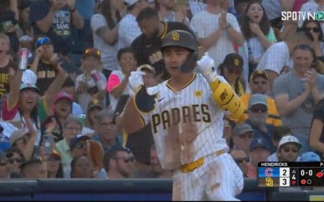 あの当たりで三塁へ行く！？エラー取り返す激走が速すぎて解説者も感動「みんな好きになっちゃう」