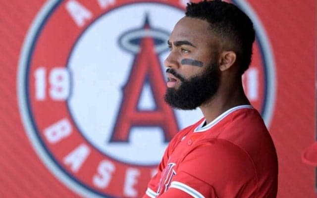 棒立ちで通過…エ軍25歳が「ルール忘れた」　元有望株のミスに騒然「10歳でも理解できる」