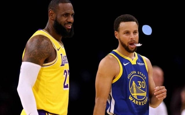 昨季ウェスト準決勝で激突…レイカーズとウォリアーズのプレーイン参戦が決定