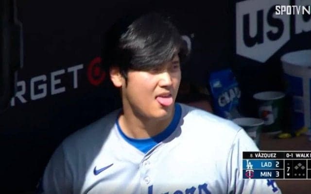 大谷翔平、ベンチでの表情がヤバすぎると話題に　衝撃の“本塁突入憤死”後に見せた反則レベルのリアクション 「この破壊力よ」「あざとすぎる…」