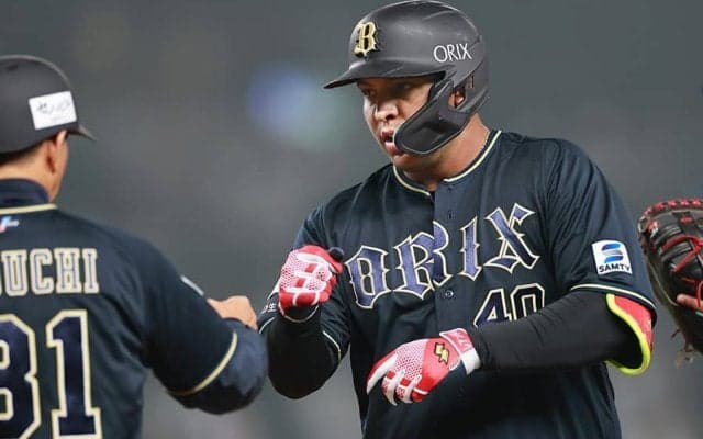 育成→4番のオリ助っ人が得た「2年目の自信」　2戦3発、12球団トップ…“覚醒”の秘密