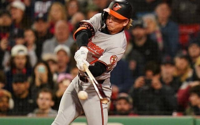 “逸材3歳”は「すでに怪物」　ただならぬ風格…父は通算316本、スター息子に再脚光