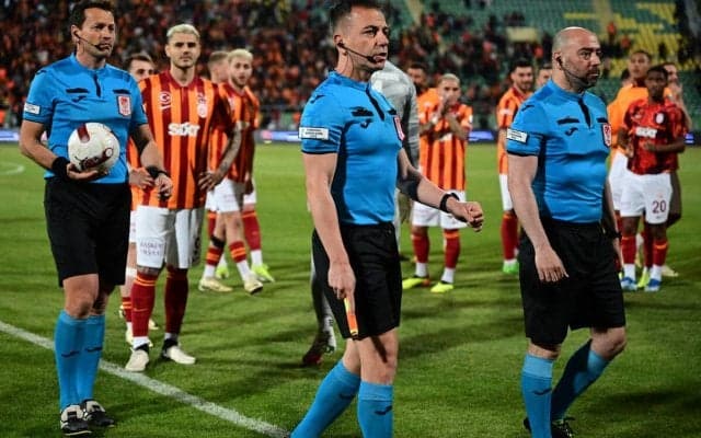 フェネルバフチェ巡る騒動が頻発のトルコ、残りシーズンは重要な試合のVARに外国人審判員を採用へ