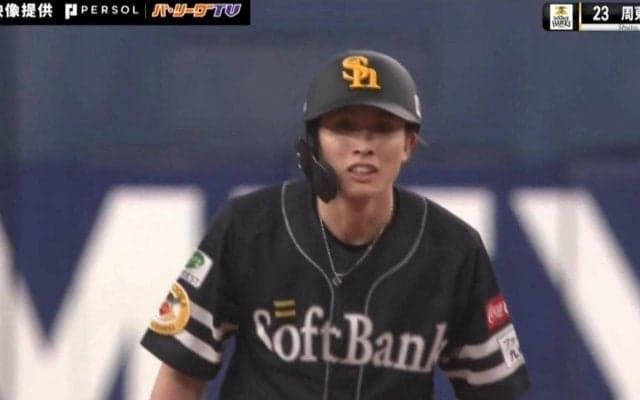 一体、何が起こった…！？ “世界最高レベル” 周東佑京の脅威の足がヤバすぎる　一塁から一気に“神速ホームイン”の瞬間「リニアですね」「品川発、福岡行き」