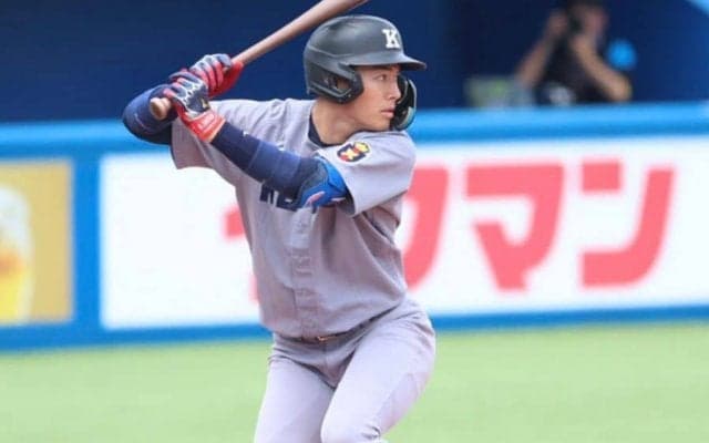 父の目の前で…清原和博氏の長男・正吾が決勝二塁打　「4番・一塁」、背番号3でフル出場