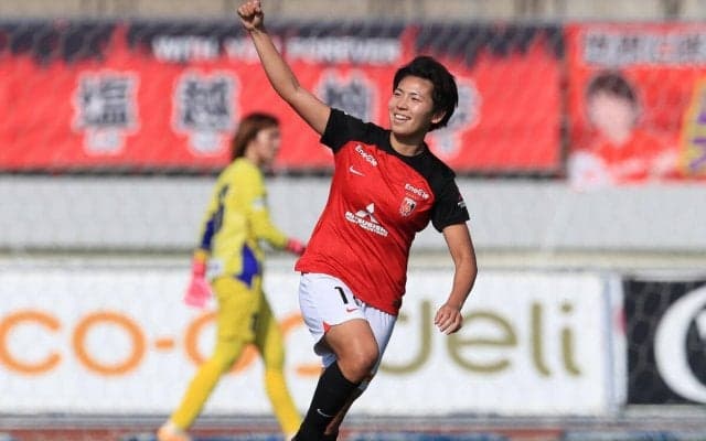 アメリカ遠征帰りの浦和・清家貴子が8試合連続ゴールで首位堅持！ I神戸vs東京NBの強豪対決はゴールレスドロー、3位・新潟Lは5位・大宮Vに敗れる【WEリーグ】