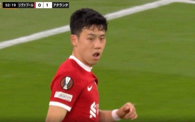 「世界最高レベル」「頼りになる」 リバプール遠藤航の“危険察知力”がヤバすぎる瞬間　解説が思わず唸った…何気ないプレーの中に見せた完璧守備