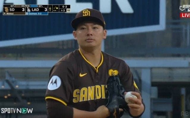 松井裕樹がメジャー2勝目！打者4人を完璧リリーフ チーム18試合目で10試合目登板、防御率0.93 年間90試合ペースの大車輪