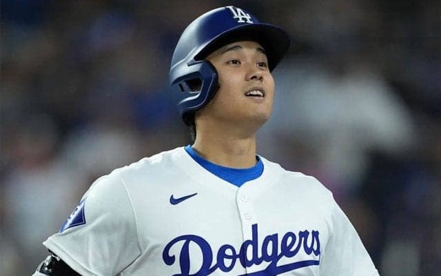 大谷翔平だけが見ていた“別の場所”「茶目っ気たっぷり」　ウインク直前の顔が話題