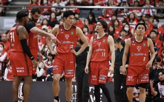 千葉Jが群馬に連勝してワイルドカード首位をキープ…名古屋ダービーは痛み分け／4月14日開催 B1試合結果