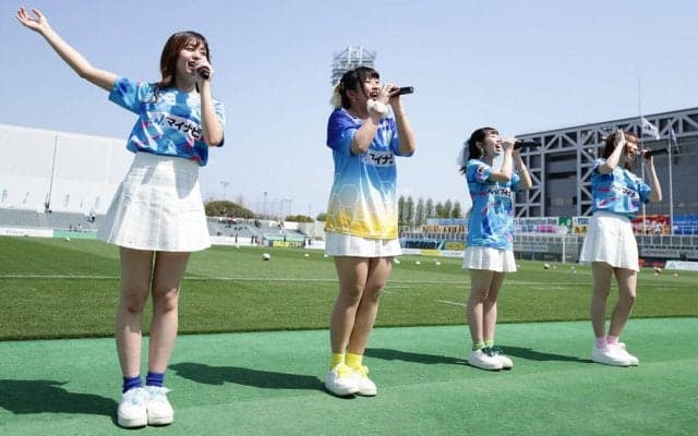 アイドルが西が丘のゴール裏で太鼓を叩く！マイ仙台“公式応援アイドル”「Tan.San.Sui.」が盛り上げ、ベガルタ戦観戦のメンバーも