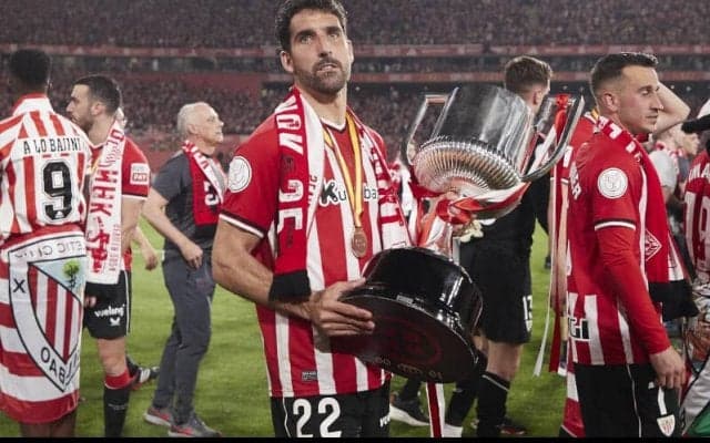 ラ・リーガ通算600試合出場達成のラウール・ガルシアが今季限りで現役引退を決断…コパ・デル・レイ制覇で有終の美