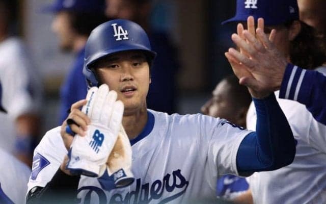 大谷翔平が魅せた“マジック” 無安打で本塁生還の妙味…バスケ界レジェンドと「Shotime」2戦連続安打&二盗も決める