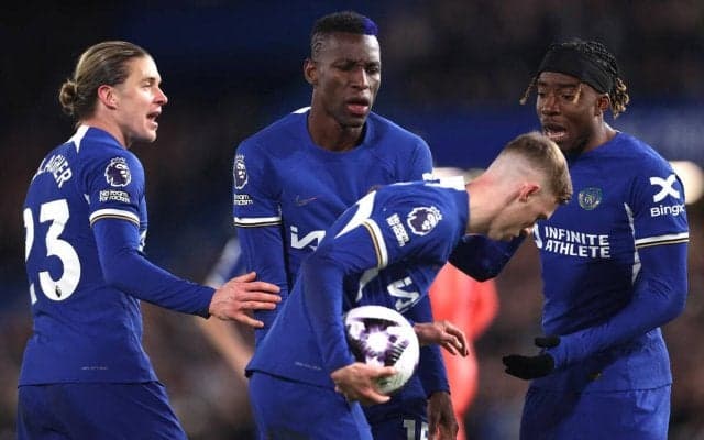 「僕がPKのキッカー」PKで揉めたチェルシー、4ゴールのパーマーが振り返る「口論は少し行き過ぎたかも」