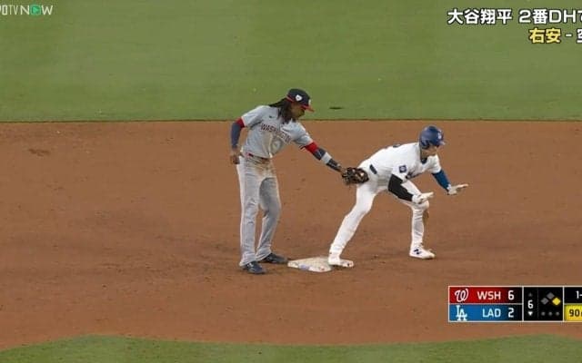 大谷翔平、なぜそうなっちゃう？ 盗塁リプレー映像がスローなのに「まるで2倍速」 の珍事 驚きの速さに「はやすぎ」ファン困惑