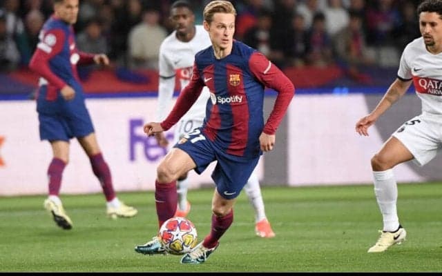 「苦しくなるのは目に見えたこと」　F・デ・ヨングが退場者出しての戦いを悔いる