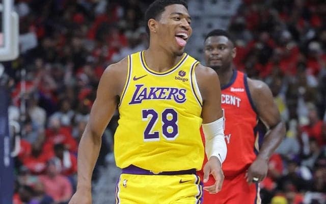 レイカーズがペリカンズを撃破、八村塁は13得点で勝利に貢献…西7位でナゲッツとのPO1回戦進出決定