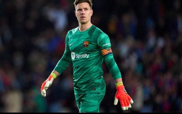 「失望という言葉がぴったり」逆転負けでCL敗退…落胆のテア・シュテーゲンはアラウホ退場について「あの位置でファウルなら…」