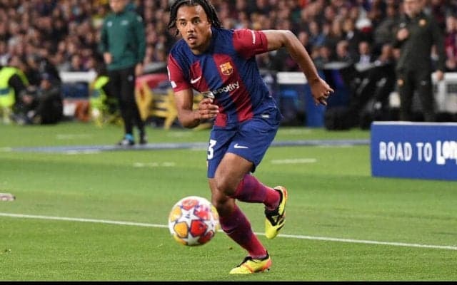 逆転敗退を招いた数的不利の戦い…クンデ「1人少ないとすべてが難しくなる」