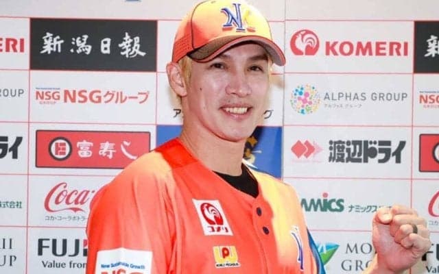 GG賞4度の名手が3年ぶり日本へ　躍動する元DeNA戦士…“新球団”で奮闘する元NPB選手