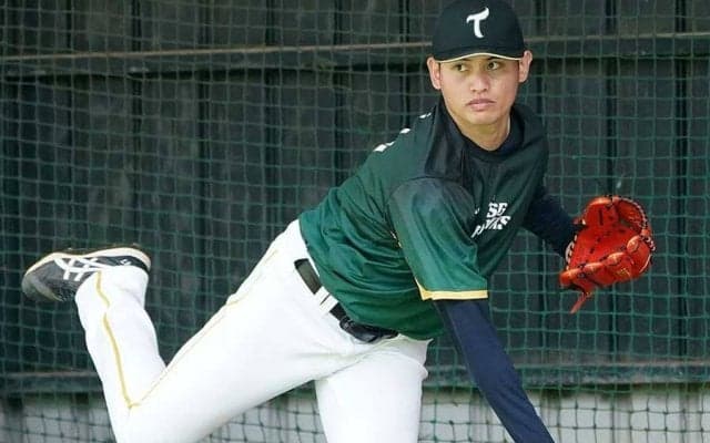 収入ゼロ…妻に預けた“NPBでの貯金”　ギリギリの衣食住、母国なのに「家族呼べない」