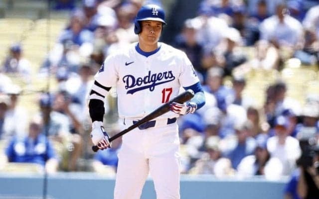 大谷翔平がリーグ最多安打トップに並ぶも…“262日ぶりの完封負け”に「最も恥ずかしい敗戦」と現地記者が批評　スランプとされる「打者の名前」
