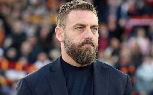 ローマがデ・ロッシ監督の来季続投を発表！ 今季途中就任からチームを再構築、EL4強入りも視野に