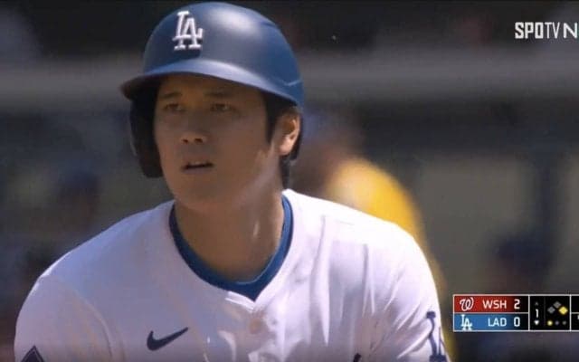 “走れる最強2番打者” 大谷翔平がめちゃくちゃ怖すぎる…！ ベース上で一瞬だけ見せた“表情”にファン騒然 「足だけでも脅威」「50盗塁しそう」
