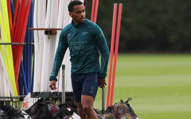 ついに復帰！アーセナルに新加入も開幕戦で重傷を負ったティンバーの復帰をアルテタ監督が明かす「U-21で試合に出る」