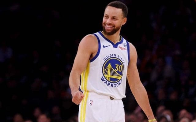 カリーが今季ユニフォーム売り上げでリーグトップ、チームグッズ部門ではレイカーズが1位