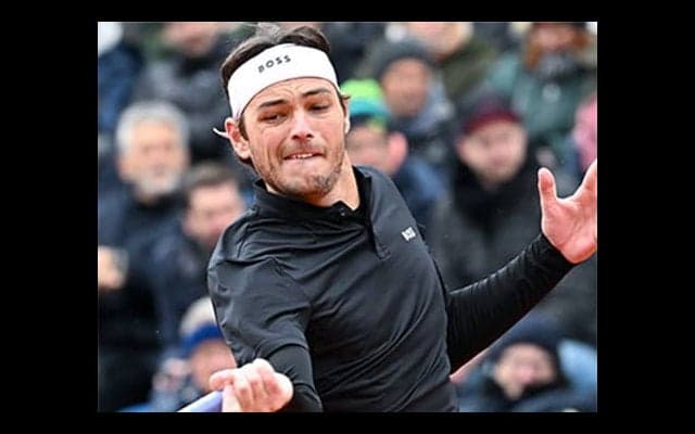  極寒の戦い制す、7度目の正直なるか 