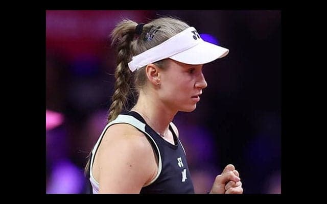 大激闘の末に3連覇阻止し決勝へ