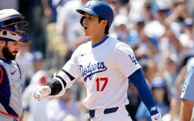 女性レポーターも「みんな笑顔」　米記者に愛される大谷翔平…松井HR超えに“祝福殺到”