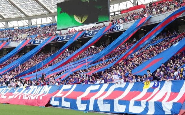 FC東京が“東京ダービー”での事象を報告「FC東京を揶揄することを目的としたと思われる貼り紙が複数確認」、東京Vとも連携