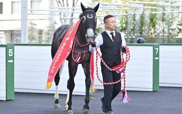 【福島牝馬S】売上は37億1340万1500円で昨年より約3.3億円増加