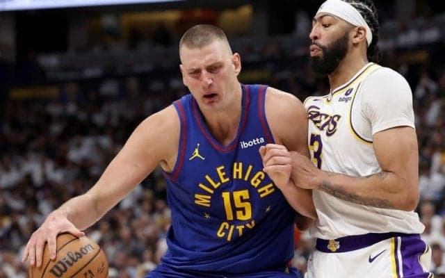 シュート成功率やヨキッチ対策など課題が浮き彫りに…レイカーズが初戦を振り返る