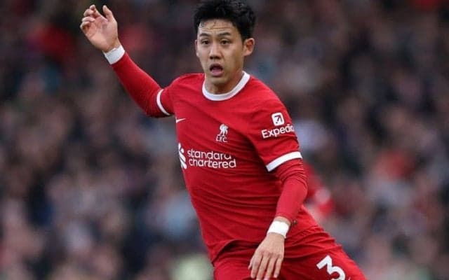 やはり遠藤航は外せない！首位戦線に踏みとどまる勝利に貢献　チームトップタイの高評価も「チャレンジ精神旺盛」「球際も合理的」