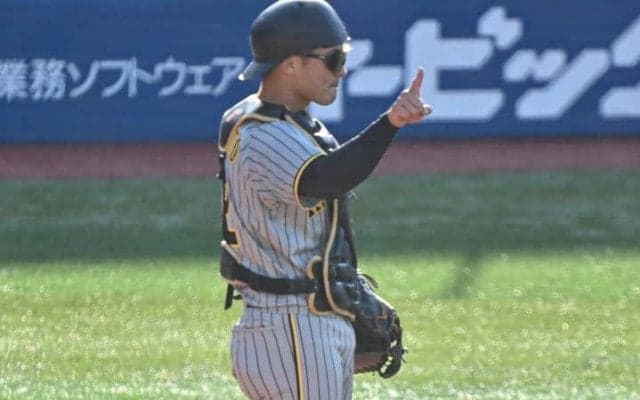 大シャッフル起こるか　今オフの”捕手FA”で注目される「意外なキーマン」「プライスリーダー」とは