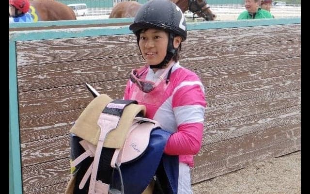 【園田】兵庫の女性騎手、塩津璃奈（しおつりな）騎手が初勝利…「一鞍一鞍を大切に」