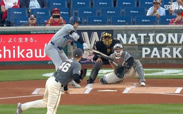 大谷翔平、バットが…見たことないほど“粉々” 衝撃の光景に「折れすぎやろ！」「バキバキ」ファン驚愕