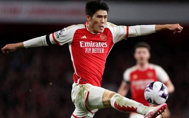 「相変わらず堅実」「ベストの左SB」先発復帰の冨安健洋、攻守の好パフォーマンスは現地でも高評価「この試合の先発に相応しい」