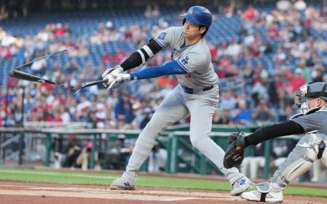 大谷翔平が今季6号&21試合連続出塁！ 第1打席で“バット粉々”も「パワーあふれる打撃を続けている」現地の期待は高まるばかり