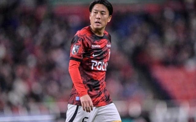 「コレは良い素材だ」J1浦和MF岩尾の「全力」アピールにファン歓喜！「ここまで浦和に馴染むとは…」「憲さんのサービスショット好きです」などの声