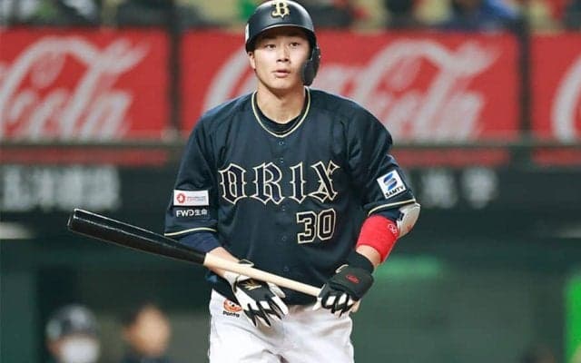 3球団を渡り歩く“未完の大器”は「軸を持って」　評論家が期待するオリ9年目野手