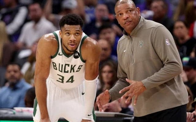 ペイサーズとのシリーズを1勝1敗としたバックス…ヤニスに加えてミドルトンも負傷