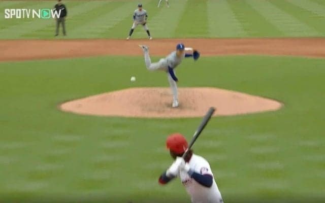 放送事故レベル！山本由伸に一体、何が起きたのか…？　魔球カーブを投げる瞬間に“何か”聞こえてきた！ ファン騒然「由伸が帰ってきた」「これだよ、これ」