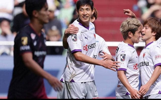 京都が王者神戸を下し7試合ぶり勝利！原大智の決勝弾を最後まで守り切る【明治安田J1第10節】