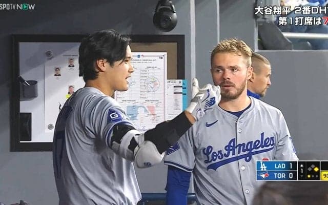 大谷翔平が変わった…今季7号直後にベンチで示した責任感 “通訳ナシ”で後輩に身振り手振りの熱血指導に称賛の声相次ぐ