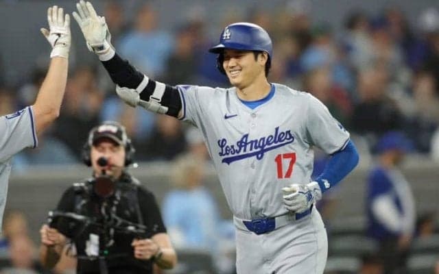 野次られるのはスターの証 大谷翔平へのブーイングに敵地元紙記者が見解「オオタニに嫉妬し、深みにハマっている」